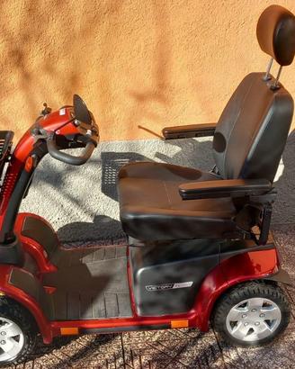 Veicolo Elettrico ausiliario alla deambulazione