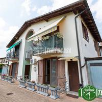 3 LOCALI CON BOX E GIARDINO