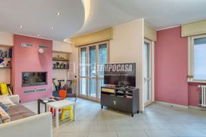 Appartamento al primo piano ristrutturato completa