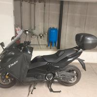 Yamaha T Max 2023 come nuovo uniproprietario