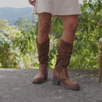 Stivali in cuoio, nabuk, scamosciato