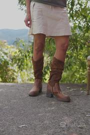 Stivali in cuoio, nabuk, scamosciato