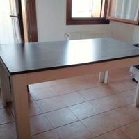 Tavolo da cucina