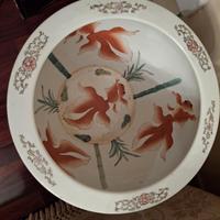 Vaso Cinese dipinto con base in legno intagliato