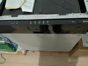 Lavastoviglie ad incasso