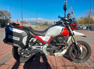 MOTO GUZZI V85TT EVOCATIVE GRAPHICS 2020