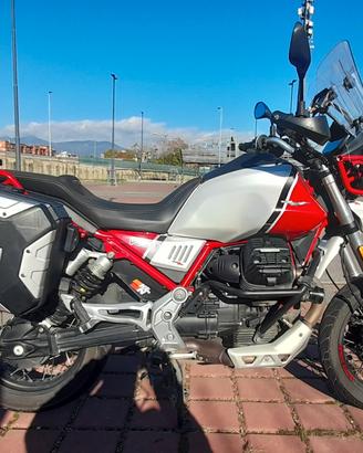 MOTO GUZZI V85TT EVOCATIVE GRAPHICS 2020
