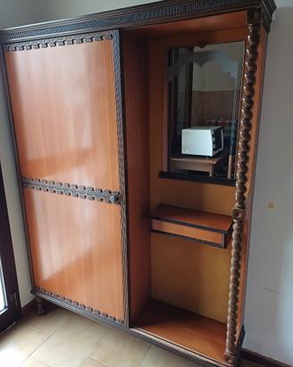 Mobile attaccapanni in legno con specchiera 