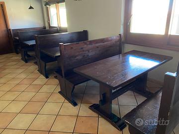 Stock Arredi per Ristorazione in Legno Massiccio