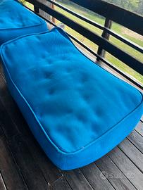 Pouf Float colore azzurro