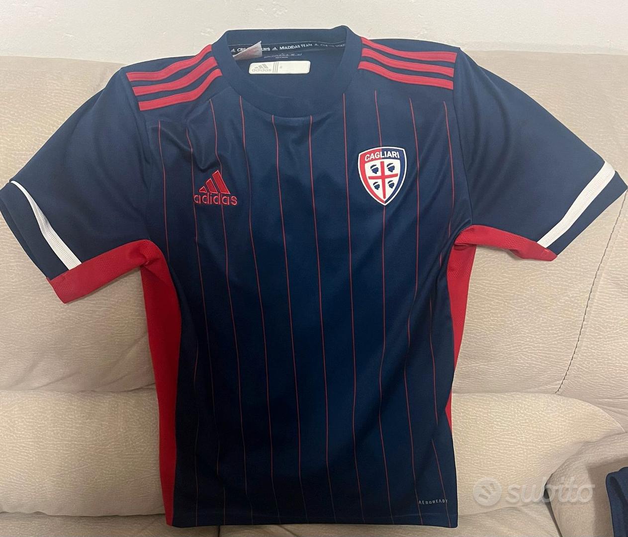 TUTA CAGLIARI ADIDAS Abbigliamento e Accessori In vendita a Cagliari - Main Image