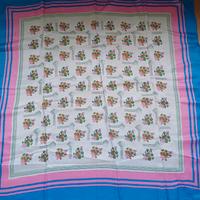 foulard seta artificiale motivo floreale