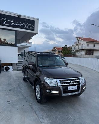 Mitsubishi Pajero 3.2 DI-D 16V aut. 5p. One/Hundre