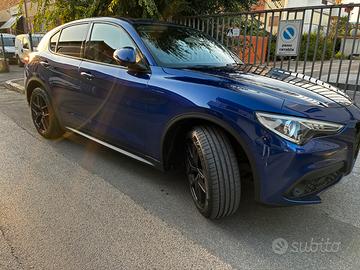 Alfa romeo stelvio 190 Q4