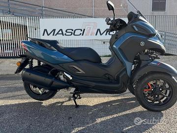 Yamaha Tricity 300 2025