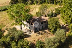 CASA INDIPENDENTE A CANTALUPO IN SABINA