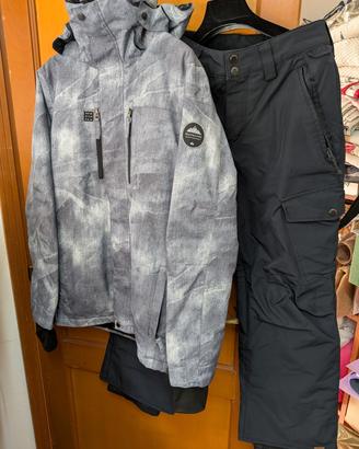 GIACCA E PANTALONE SNOWBOARD/SCI QUICKSILVER XS