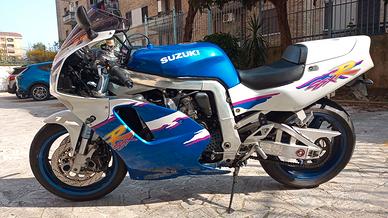 Suzuki GSX R 750 1995