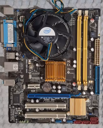CPU Intel Core 2 Duo E4600 2,4ghz + ASUS P5KPL-AM 
