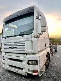 Man TGA 18.350 trasporto container passo 5700 full