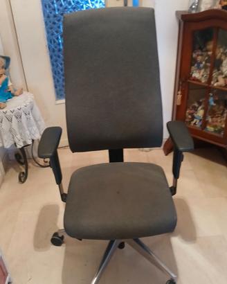 sedia da lavoro professionale regolabile 