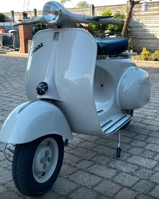 Vespa 125 vna2t 59