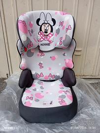 seggiolino auto per bambini. stile cartone 