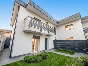 VILLA A SCHIERA A SEVESO