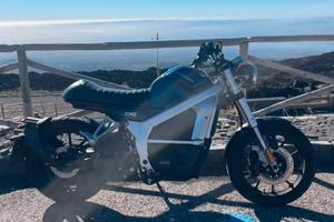 Moto horwin cr6 125