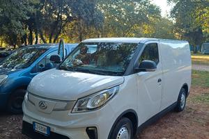 maxus edeliver 3 elettrica iva inclusa