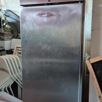 congelatore per bar 