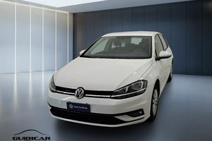 VOLKSWAGEN Golf VII 2017 5p - Golf 5p 1.0 tsi Tren