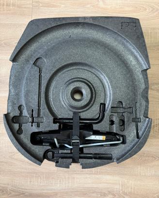 Nissan Juke 2020 - Kit ruota di scorta