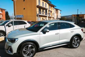 Audi Q3 35 TFSI S tronic line edition