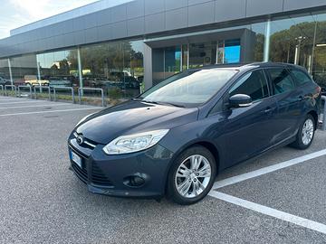 Ford Focus SW - 2012 - 269.000 km
