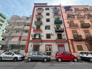 Trilocale in Via Fratelli Mellone