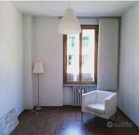 Ufficio singolo in studio condiviso