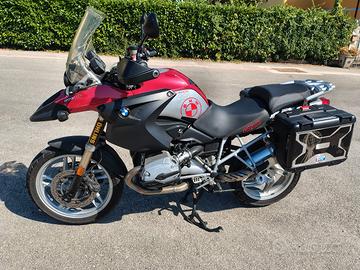 BMW R 1200 GS pronta per viaggiare