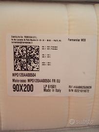 Letto e materasso singolo