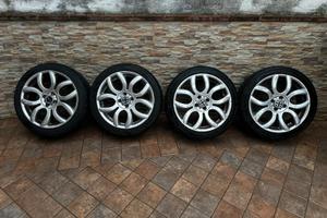 Cerchi da 17 gommata nuova 1000km percorsi