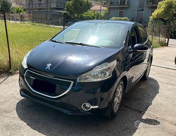Peugeot 208 1.4 HDI