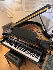 Pianoforte YAMAHA G1
