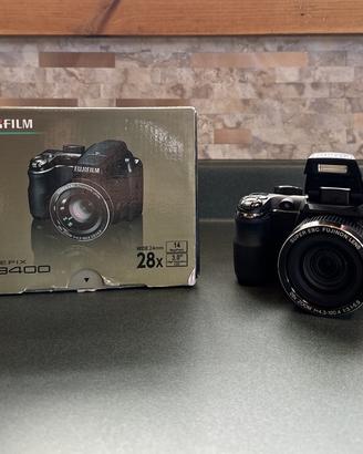 Fotocamera fujifilm s3400