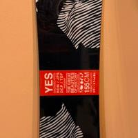 Snowboard Yes the greatest beauties 155