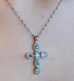 Collana Oro Bianco con Crocifisso Diamantato 