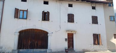 Casa di testa