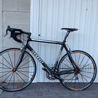 bici da corsa in carbonio