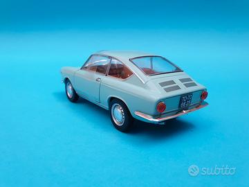 Fiat 850 coupè 1965 scala 1:24 hachette con fascic - Collezionismo