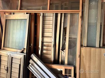 Infissi e persiane alluminio,porte interne in legn