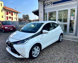 Toyota Aygo 1.0Bz 69Cv Lounge - Neopatentati